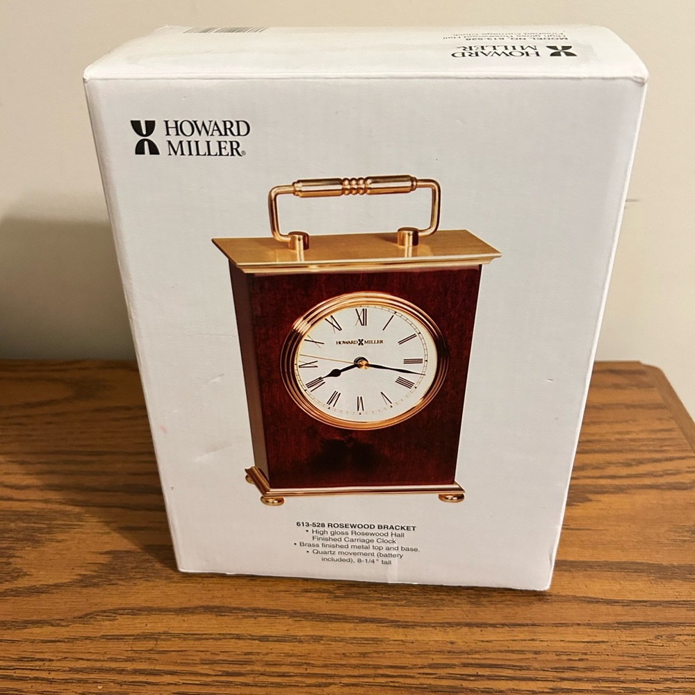 Howard Miller Rosewood Bracket Clock with Gold Accents/ 613-528/NIB
